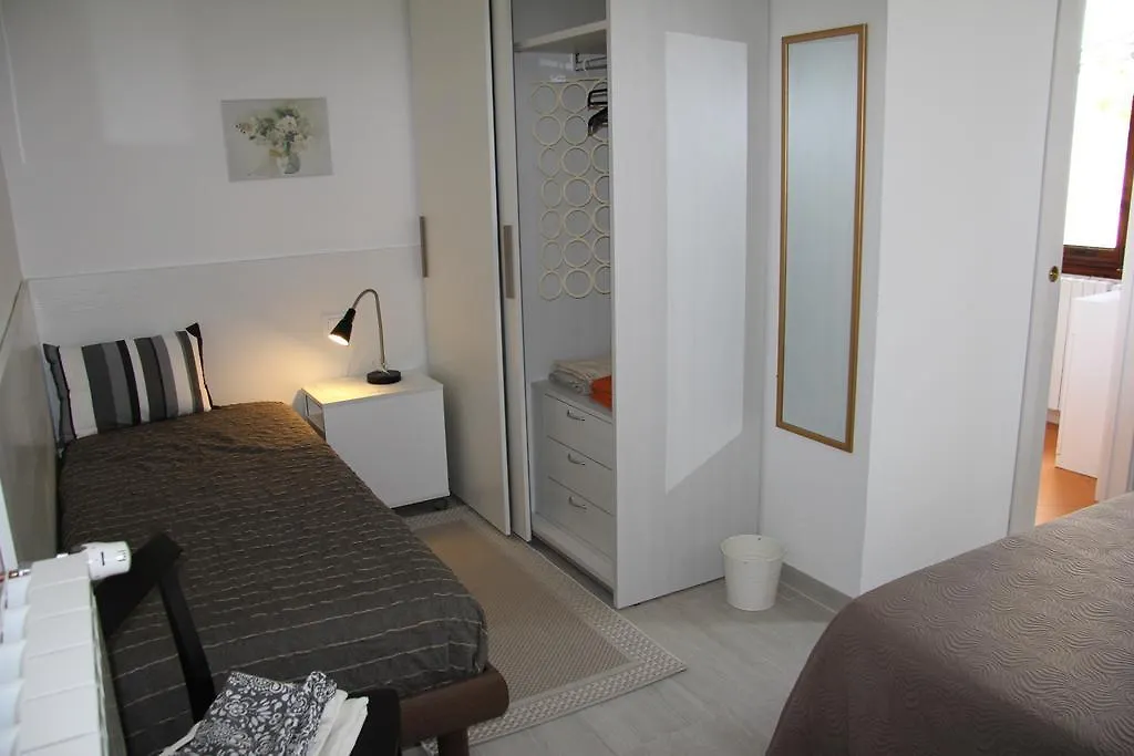 Burchiello B&B Florence 0*,  Italy